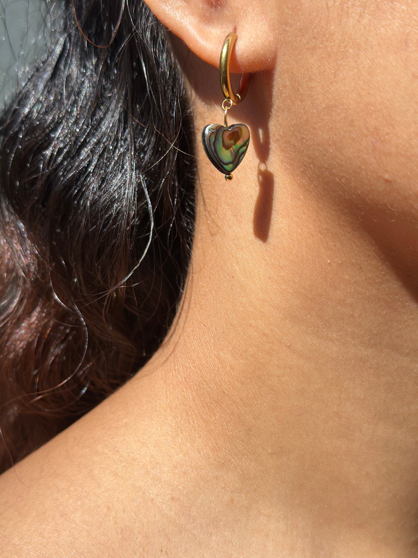 Pāua Heart Earrings